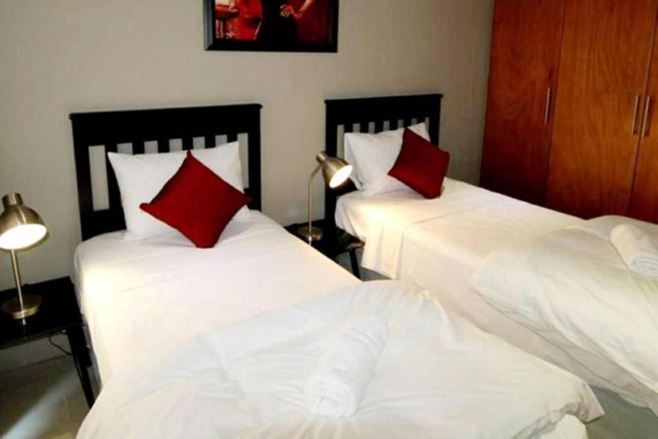Appartement Front - Immaculate 4 Sleeper With Ocean & Harbour Views